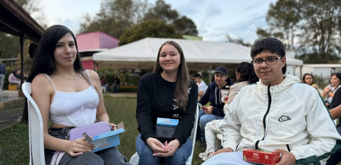 Fotos Encuentro Subsidio Beneficiarios (3) La Ceja logra cifra récord al beneficiar a 1.394 jóvenes con el Subsidio de Transporte Universitario durante el 2025