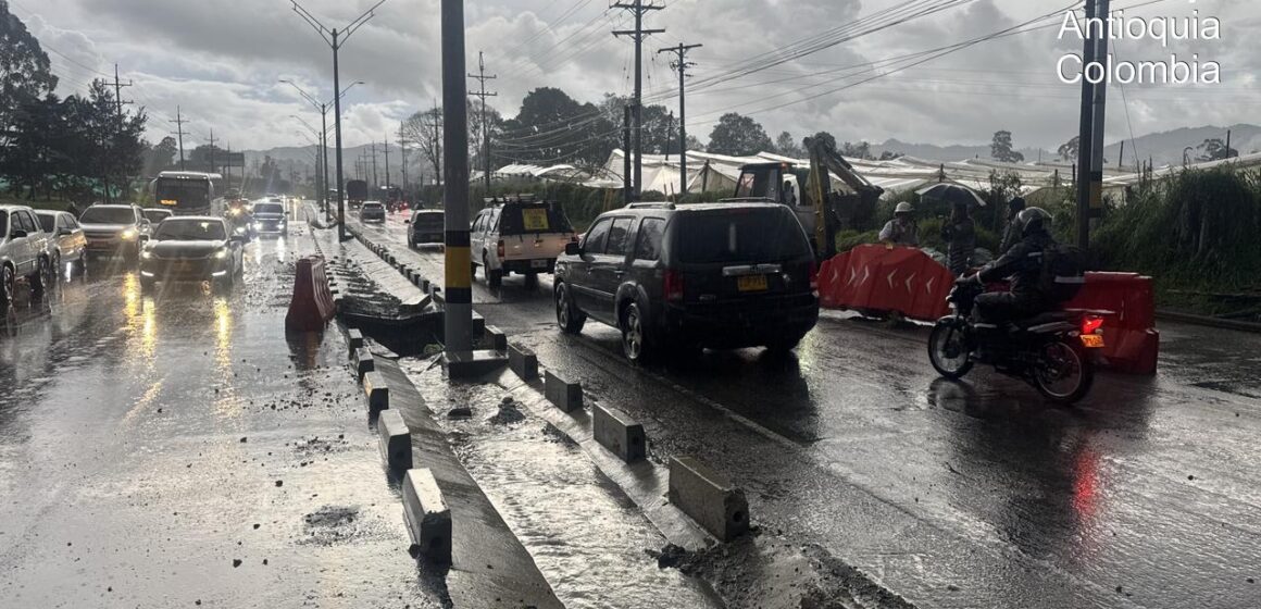 WhatsApp Image 2025-12-03 at 5.13.36 PM Sobre las inundaciones en el sector Cantarrana, vía Rionegro-La Ceja