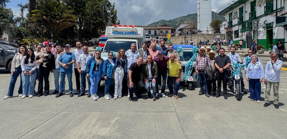 WhatsApp Image 2026-02-14 at 2.05.58 PM HOSPITAL DE SONSÓN FORTALECE SU ATENCIÓN CON NUEVO PARQUE AUTOMOTOR