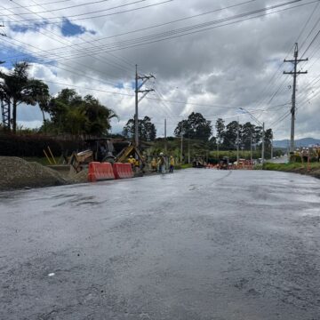 En un 80 % avanzan las obras del mejoramiento vial entre La Ceja y Rionegro